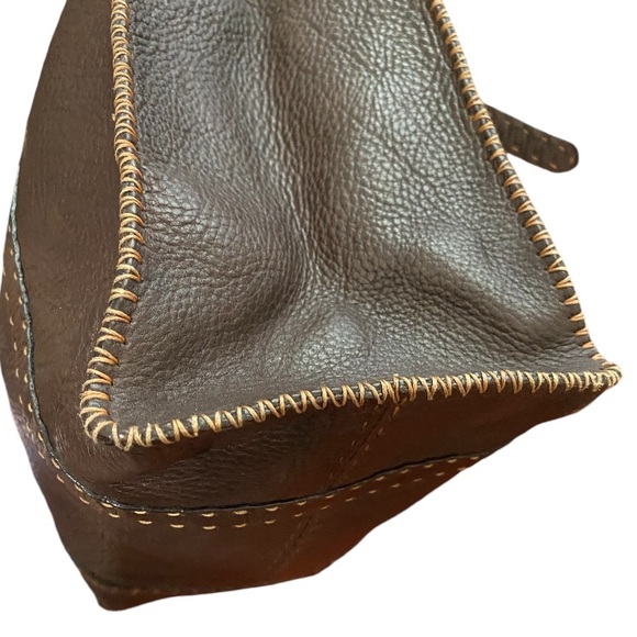 Fendi Selleria Leather Tote w/ Fendi Scarf - Picture 4 of 10